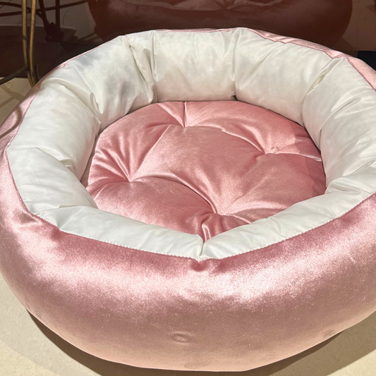 Velvet Bed for Cats - Winter Edition